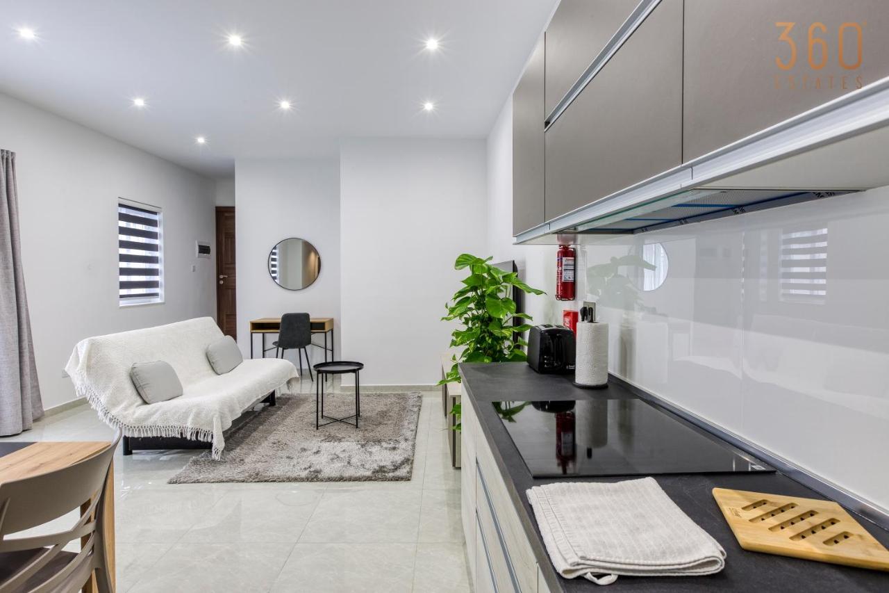 A Lovely 1Br Home With Balcony Just Off The Coast By 360 Estates Saint Julian's Exterior photo